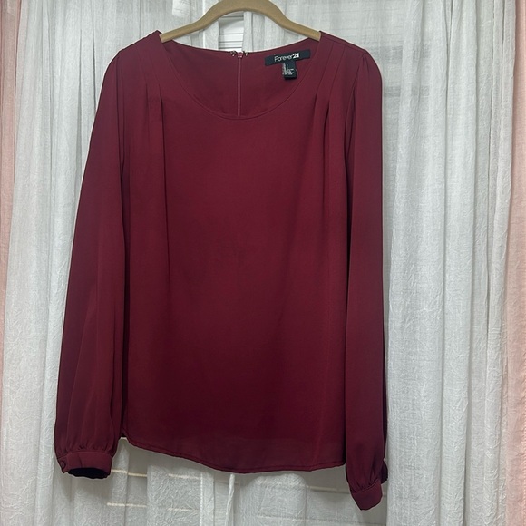 Forever 21 burgandy large polyester zippered back top item# 6H - Picture 1 of 5